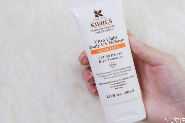 科顏氏防曬霜是物理還是化學(xué) 科顏氏防曬霜特點(diǎn) 科顏氏防曬霜是物理還是化學(xué) 科顏氏防曬霜特點(diǎn)