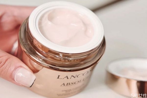 蘭蔻菁純面霜和海藍(lán)之謎哪個(gè)好用 蘭蔻菁純面霜使用方法 蘭蔻菁純面霜和海藍(lán)之謎哪個(gè)好用 蘭蔻菁純面霜使用方法