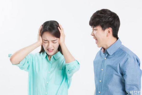 老婆是扶弟魔要離婚嗎 扶弟魔的心理