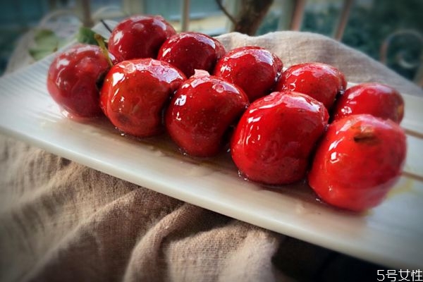 冰糖葫蘆可以在冰箱放幾天 糖葫蘆可以放過(guò)夜嗎