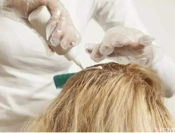 容易過(guò)敏的人用什么染發(fā)劑 染頭發(fā)過(guò)敏處理小竅門(mén)