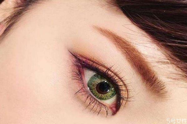 五官太集中怎么辦 五官長得緊湊怎么改善 五官太集中怎么辦 五官長得緊湊怎么改善