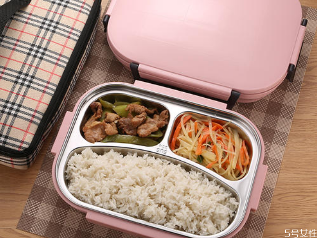 外賣(mài)的塑料盒能放微波爐嗎 透明打包盒可以放微波爐嗎