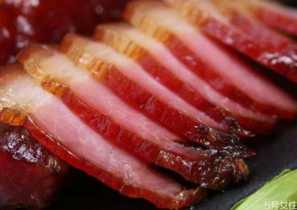 臘肉發(fā)霉怎么處理 如何防止臘肉發(fā)霉 臘肉發(fā)霉怎么處理 如何防止臘肉發(fā)霉