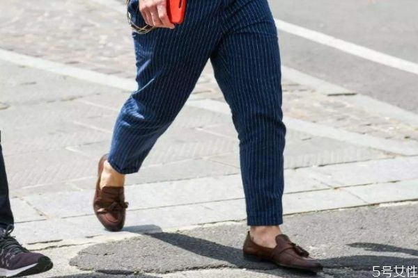 穆勒鞋和樂(lè)福鞋區(qū)別 樂(lè)福鞋和豆豆鞋區(qū)別