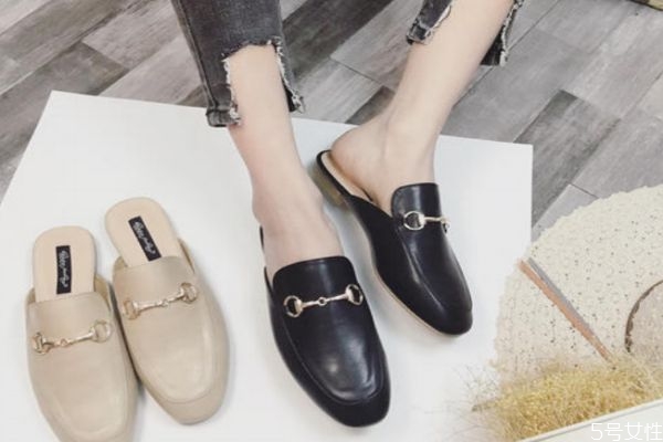什么是穆勒鞋 穆勒鞋夏天穿熱不熱 什么是穆勒鞋 穆勒鞋夏天穿熱不熱