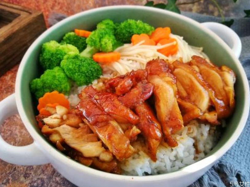 照燒汁用什么原料做的 照燒雞排飯的做法 照燒汁用什么原料做的 照燒雞排飯的做法