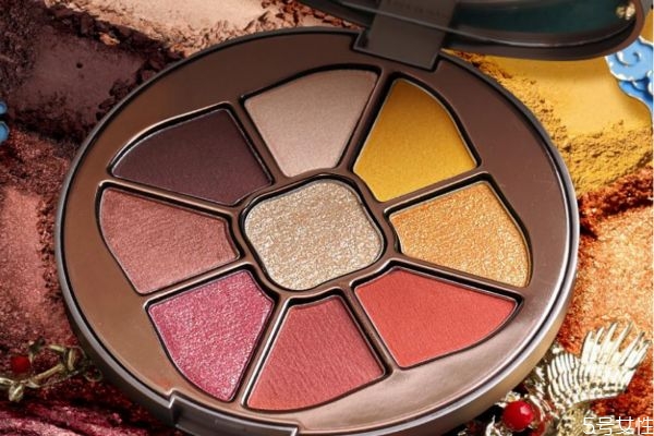 花西子眼影盤好用嗎 花西子眼影盤教程 花西子眼影盤好用嗎 花西子眼影盤教程