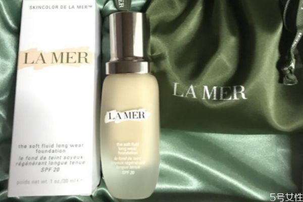 海藍(lán)之謎粉底液干嗎 海藍(lán)之謎粉底液適合干皮嗎 海藍(lán)之謎粉底液干嗎 海藍(lán)之謎粉底液適合干皮嗎