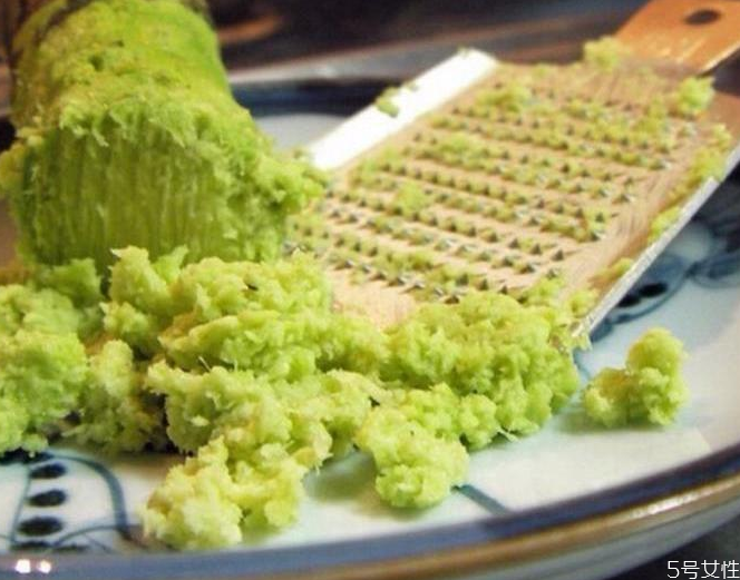 芥末醬汁怎么調(diào)好吃 芥末醬油怎么放 芥末醬汁怎么調(diào)好吃 芥末醬油怎么放