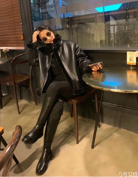 什么是騎士靴 騎士靴和長筒靴的區(qū)別