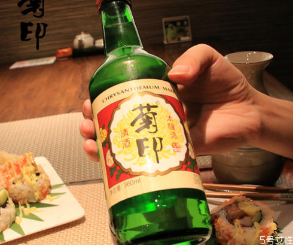 韓國燒酒哪個牌子好喝 韓劇里的燒酒哪個牌子 韓國燒酒哪個牌子好喝 韓劇里的燒酒哪個牌子