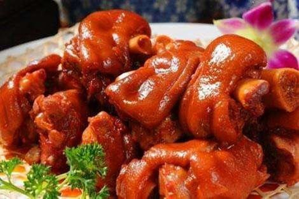 鹵豬腳高壓鍋要多久 高壓鍋鹵豬腳技巧 鹵豬腳高壓鍋要多久 高壓鍋鹵豬腳技巧