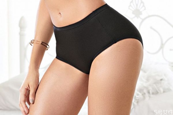 內(nèi)褲多久換一次好 內(nèi)褲發(fā)霉了還能穿嗎 內(nèi)褲多久換一次好 內(nèi)褲發(fā)霉了還能穿嗎