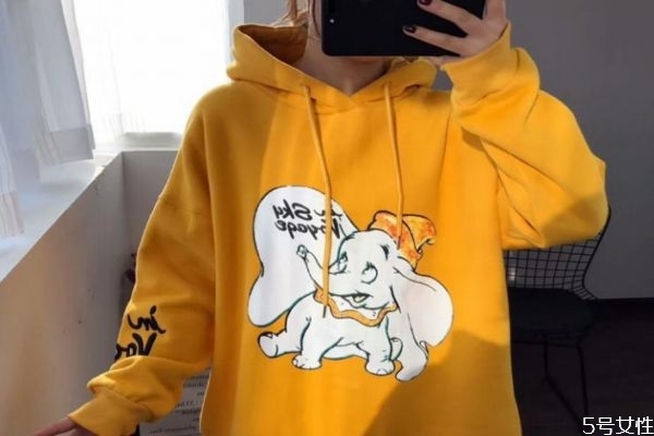 加絨衣服老是往上跑怎么辦 加絨的衣服掉毛怎么辦 加絨衣服老是往上跑怎么辦 加絨的衣服掉毛怎么辦