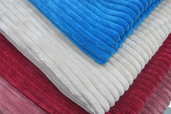 燈芯絨面料的用途 燈芯絨面料怎么清洗 燈芯絨面料的用途 燈芯絨面料怎么清洗