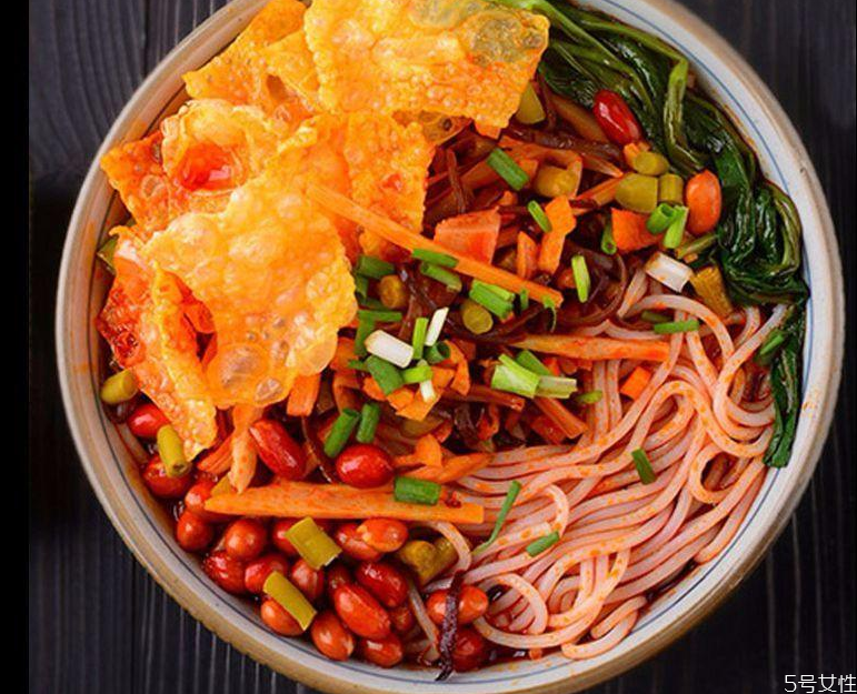 螺螄粉加雞蛋怎么煮 雞蛋螺螄粉的做法 螺螄粉加雞蛋怎么煮 雞蛋螺螄粉的做法