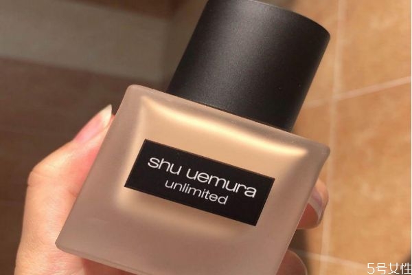 植村秀小方瓶粉底液多少錢(qián) 植村秀小方瓶用法