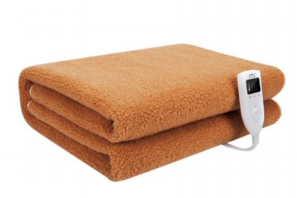 電熱毯可以折疊使用嗎 天冷睡電熱毯注意什么 電熱毯可以折疊使用嗎 天冷睡電熱毯注意什么