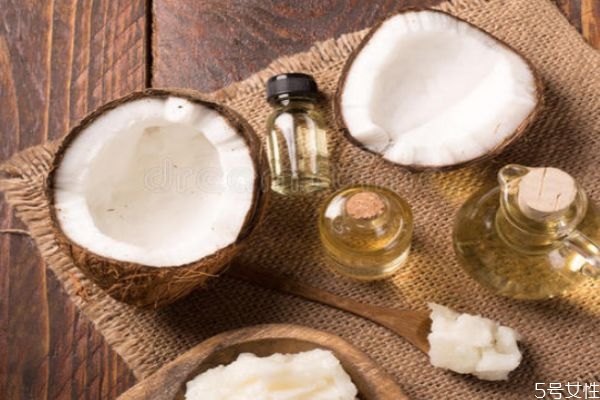 頭發(fā)保濕用什么 頭發(fā)干擦什么保濕 頭發(fā)保濕用什么 頭發(fā)干擦什么保濕