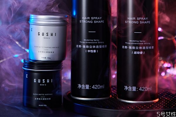 頭發(fā)噴了定型水能過夜嗎 定型水對頭皮的傷害