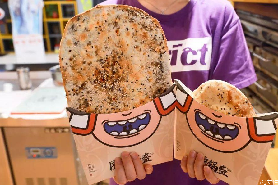 鍋盔發(fā)面技巧 白面鍋盔空心 鍋盔發(fā)面技巧 白面鍋盔空心