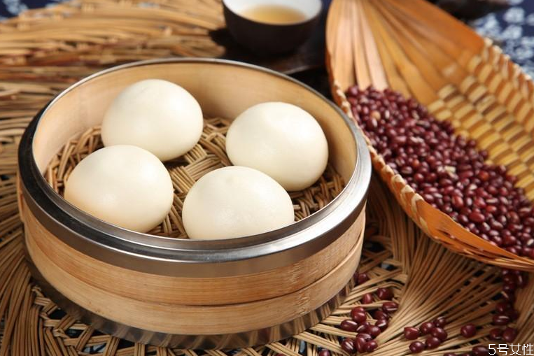 老面饅頭堿放少了會怎樣 老面饅頭放堿注意事項