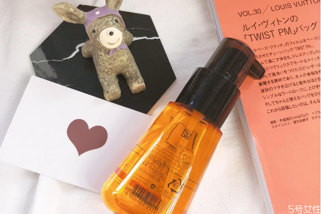 歐萊雅護發(fā)精油可以每天用嗎 護發(fā)精油可以經(jīng)常使用嗎 歐萊雅護發(fā)精油可以每天用嗎 護發(fā)精油可以經(jīng)常使用嗎