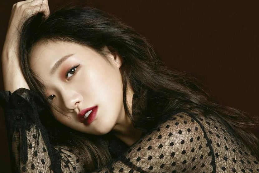 金高銀妝容怎么化？金高銀仿妝