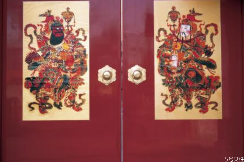 一扇門可以貼門神嗎 門神怎么貼才正確 一扇門可以貼門神嗎 門神怎么貼才正確