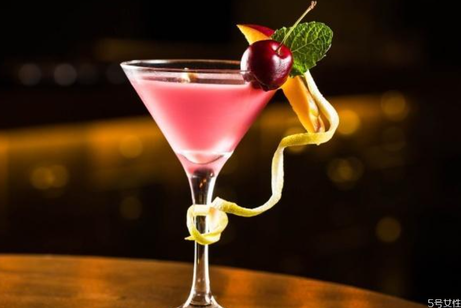 雞尾酒多少度 女生喝的雞尾酒推薦 雞尾酒多少度 女生喝的雞尾酒推薦