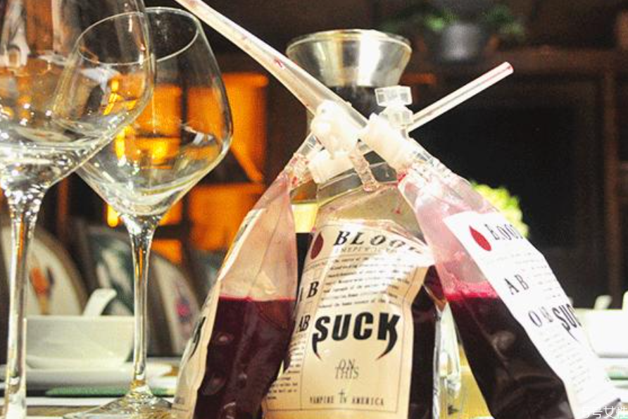 血腥瑪麗為什么叫血腥瑪麗 血腥瑪麗雞尾酒的傳說(shuō) 血腥瑪麗為什么叫血腥瑪麗 血腥瑪麗雞尾酒的傳說(shuō)