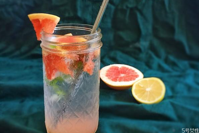 雞尾酒mojito多少度 雞尾酒mojito后勁大嗎 雞尾酒mojito多少度 雞尾酒mojito后勁大嗎