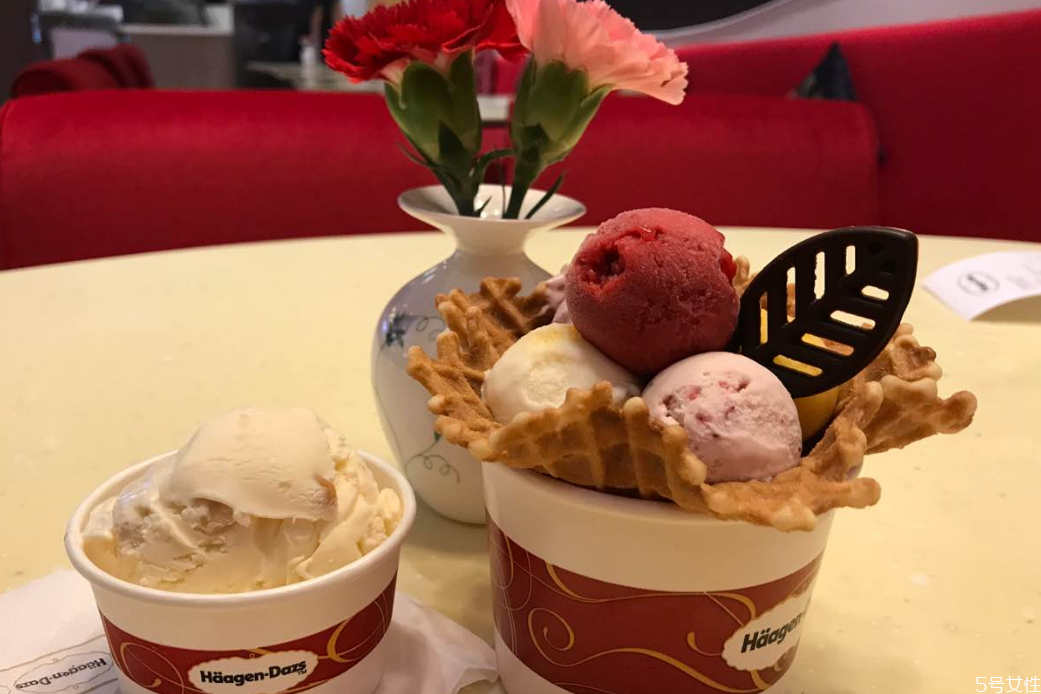 哈根達(dá)斯多少錢(qián)一個(gè)球 哈根達(dá)斯為什么這么貴