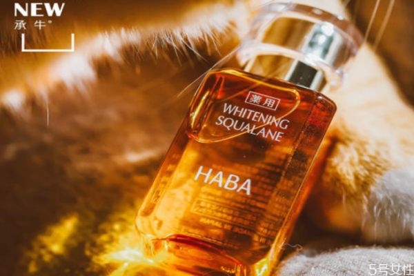 美容油可以當(dāng)潤滑劑用嗎 精油能當(dāng)潤滑油用嗎 美容油可以當(dāng)潤滑劑用嗎 精油能當(dāng)潤滑油用嗎