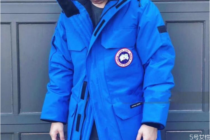 加拿大鵝遠(yuǎn)征款多少錢 加拿大鵝遠(yuǎn)征款和普通款有什么區(qū)別 加拿大鵝遠(yuǎn)征款多少錢 加拿大鵝遠(yuǎn)征款和普通款有什么區(qū)別