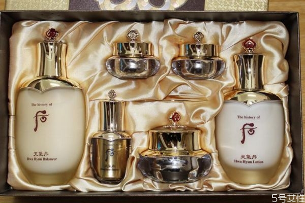 whoo和雪花秀精華哪個好 天氣丹的成分是什么 whoo和雪花秀精華哪個好 天氣丹的成分是什么