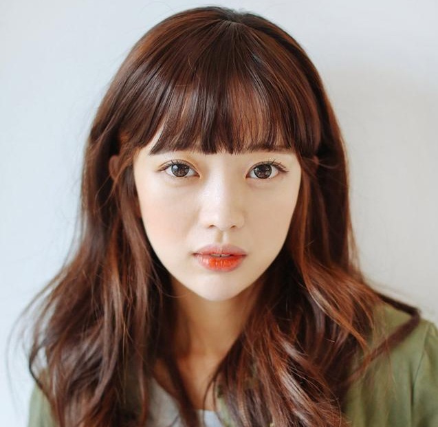 女生頭發(fā)緊貼頭皮,怎么讓頭發(fā)蓬松 女生頭發(fā)緊貼頭皮,怎么讓頭發(fā)蓬松