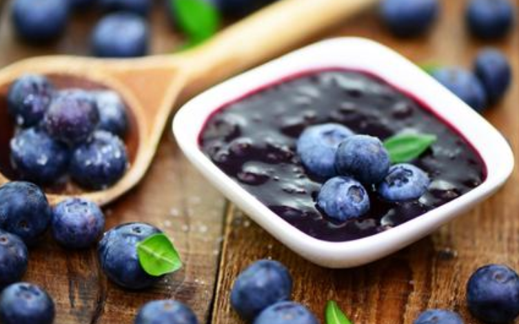 藍(lán)莓醬的功效和作用 藍(lán)莓醬的營(yíng)養(yǎng)價(jià)值 藍(lán)莓醬的功效和作用 藍(lán)莓醬的營(yíng)養(yǎng)價(jià)值