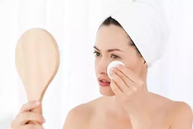 不同肌膚如何保濕 不同肌膚的護理方法 不同肌膚如何保濕 不同肌膚的護理方法