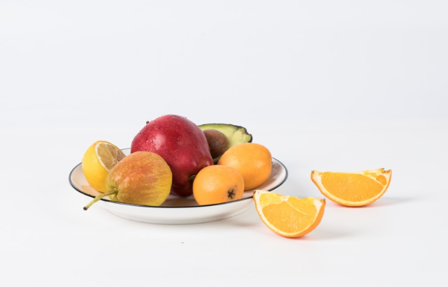 枇杷是涼性的還是熱性的 枇杷是寒性水果還是溫性水果 枇杷是涼性的還是熱性的 枇杷是寒性水果還是溫性水果