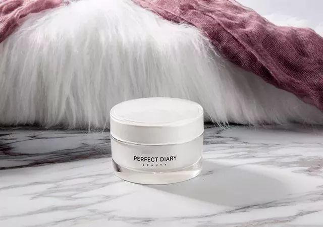 素顏霜可以遮痘痘嗎 素顏霜可以每天使用嗎 素顏霜可以遮痘痘嗎 素顏霜可以每天使用嗎