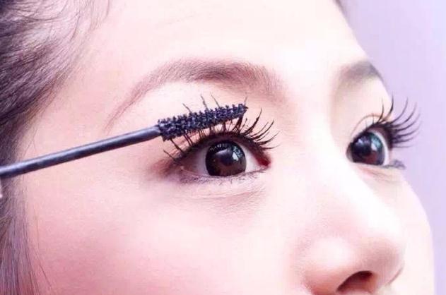 睫毛膏有防水的嗎 睫毛膏有害嗎 睫毛膏有防水的嗎 睫毛膏有害嗎
