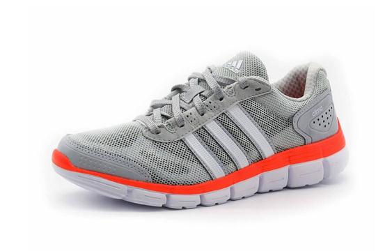 跑步鞋什么牌子最舒服 跑步鞋哪個(gè)品牌好