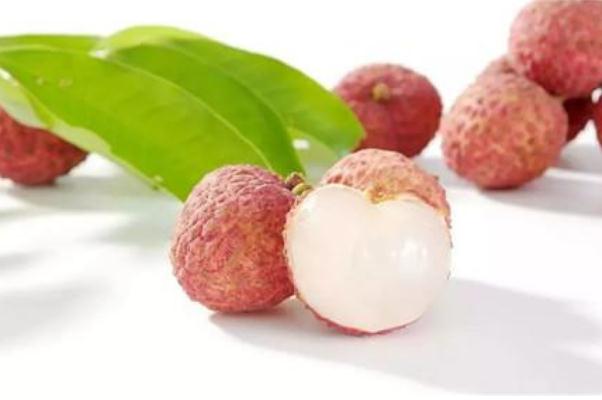 荔枝和龍眼的區(qū)別 荔枝和龍眼哪個更容易上火 荔枝和龍眼的區(qū)別 荔枝和龍眼哪個更容易上火