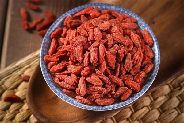 枸杞發(fā)黑了還能吃嗎 枸杞怎么保存