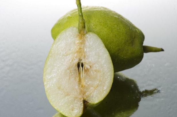 梨子可以空腹吃嗎 空腹吃梨子會(huì)怎樣