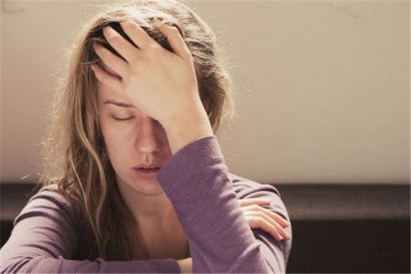 產(chǎn)后抑郁的癥狀有哪些 產(chǎn)后抑郁怎么治愈 產(chǎn)后抑郁的癥狀有哪些 產(chǎn)后抑郁怎么治愈