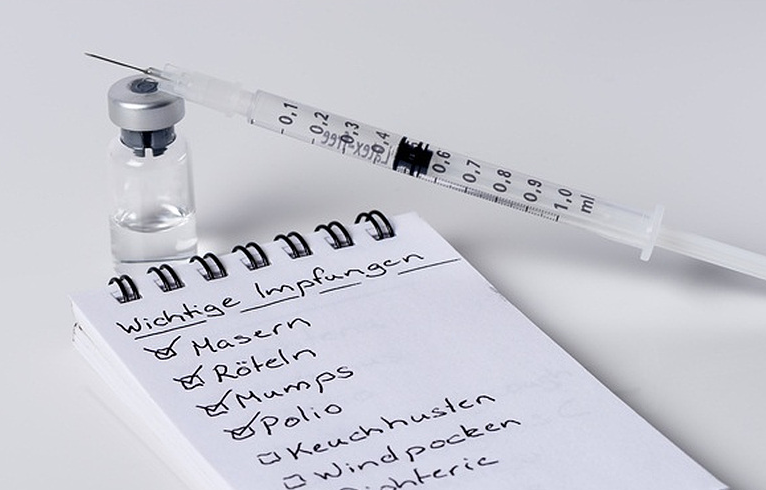 打新冠疫苗可以爬山嗎 新冠疫苗第二針能推遲多久 打新冠疫苗可以爬山嗎 新冠疫苗第二針能推遲多久