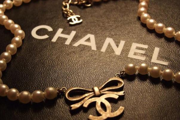 香奈兒系列有哪些產品 香奈兒有衣服嗎 香奈兒系列有哪些產品 香奈兒有衣服嗎